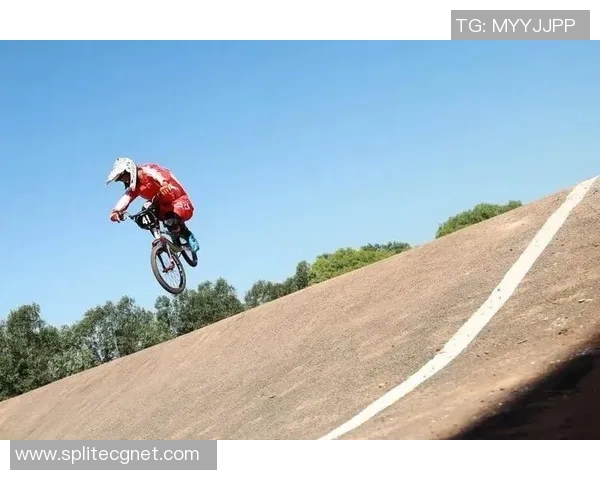 上海极限运动队在世界攀岩锦标赛中的逆袭之路与辉煌成就